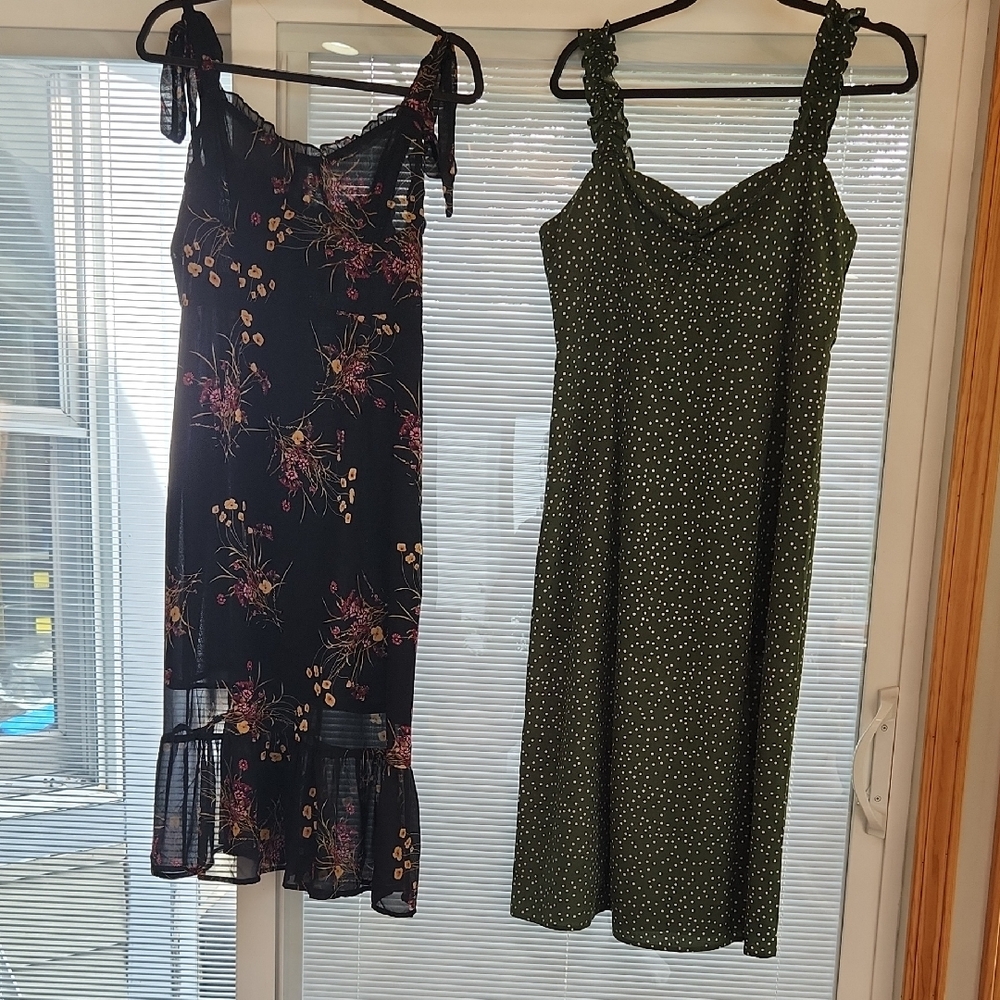 RIHOAS Olive Green Polka Midi Dress & Black Floral Tie-Strap Midi Set